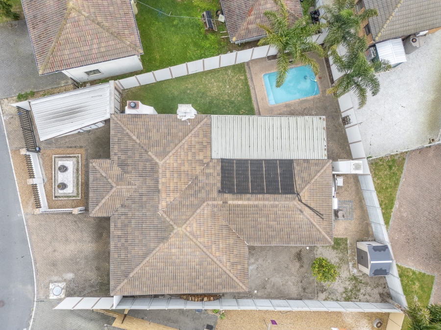 3 Bedroom Property for Sale in Jakarandas Western Cape